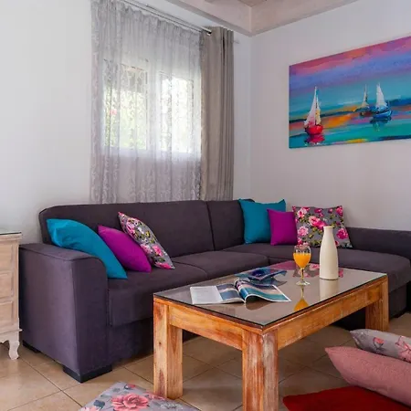 Posidonia Luxury Kolympia Вилла *