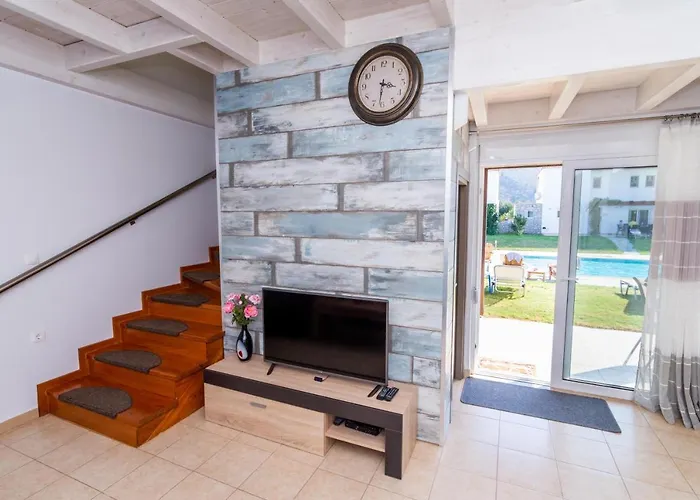 Posidonia Luxury Kolympia Vilă *