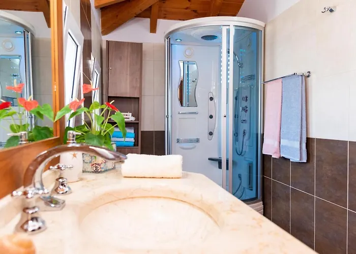 Posidonia Luxury Kolympia Vilă *