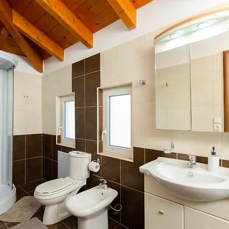 Posidonia Luxury Kolympia Villa